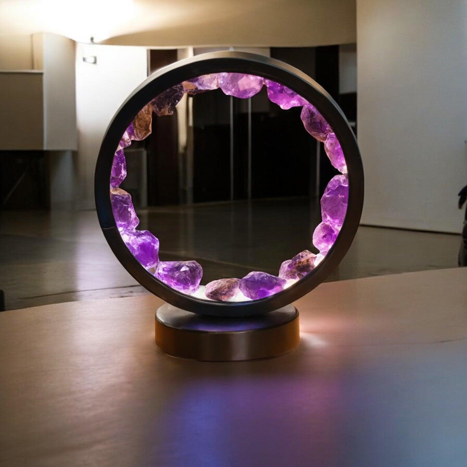 Tranquilt Lys – Ametystlampe til Spirituel Ro