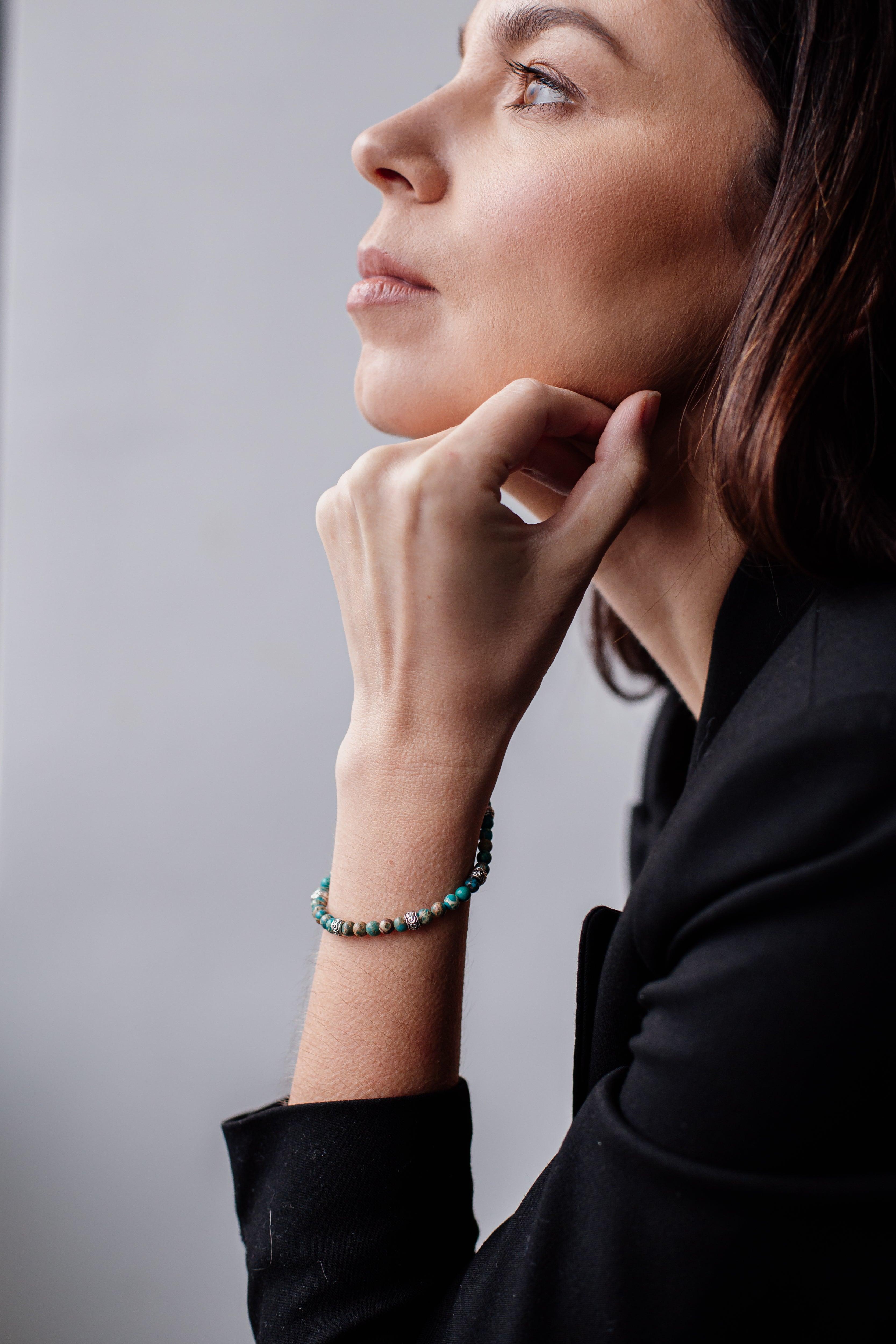 Tibetansk energi-armbånd